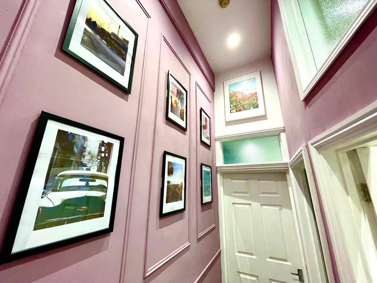 Adeamstays Provides Beautiful Centrally Located 1 And 2 Bed Apartments On Liverpools Boulevard Dış mekan fotoğraf